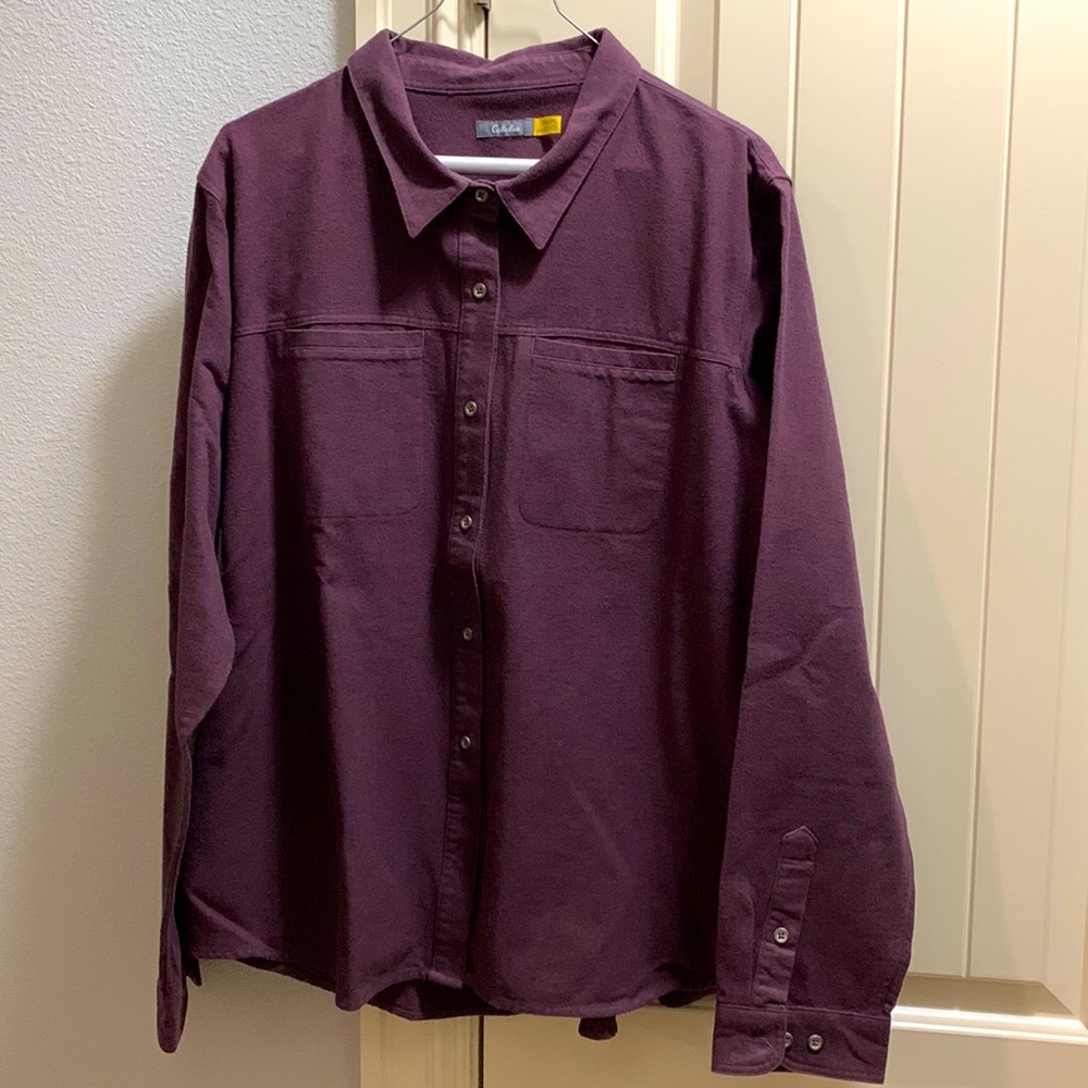 Women’s Flannel Button Down down shirt, size 2XL